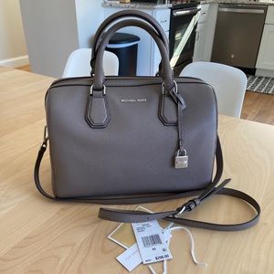 Michael Kors Mercer Duffle